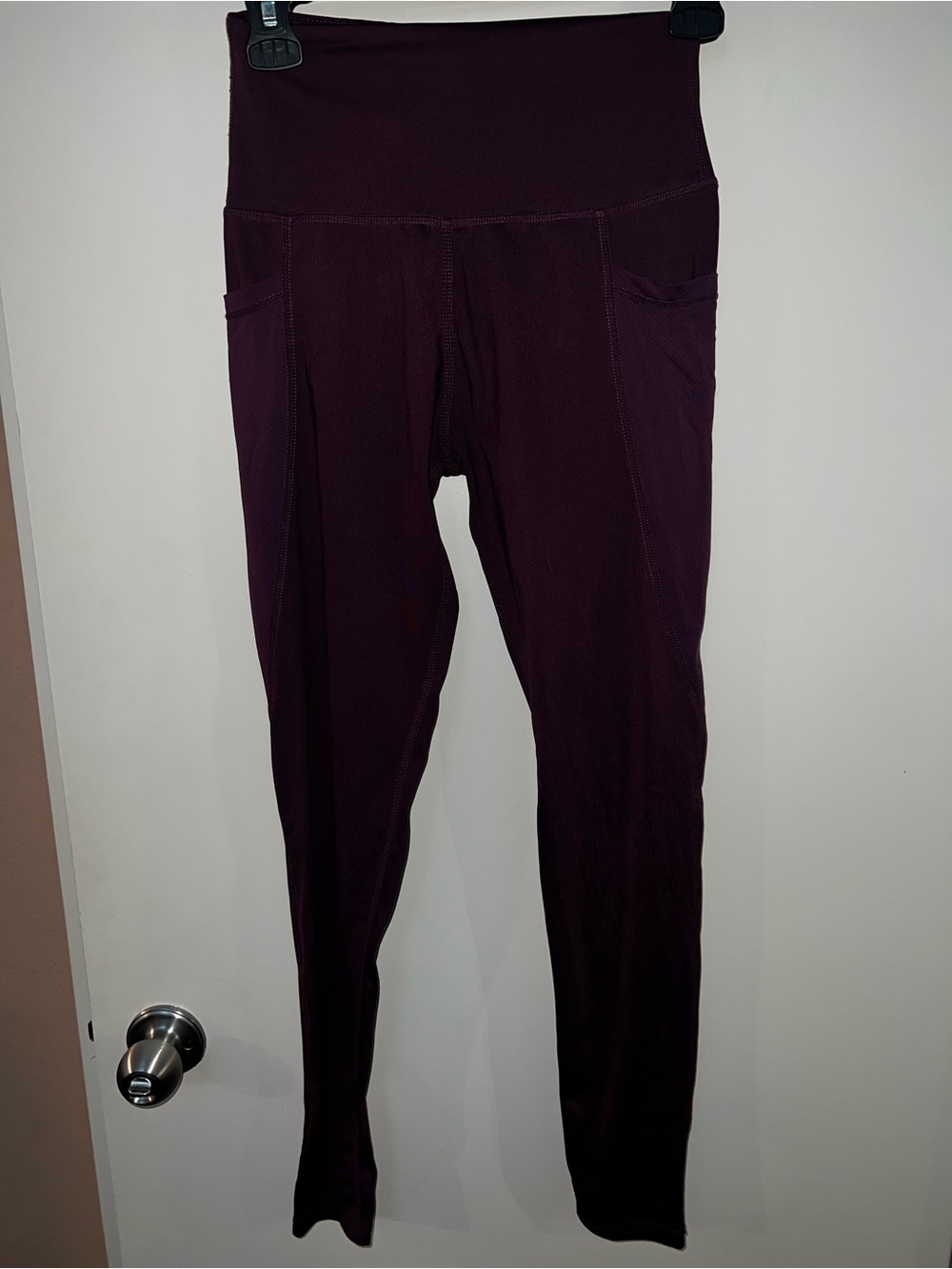 High-Waist Pocket Leggings in Deep Plum - Women Pants & Jumpsuits